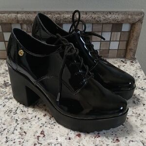 Black Chunky Women's Shoes